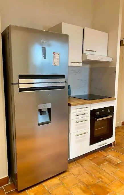 Appart Centre Ville, Vieux Port 65M2 Marseille 0*,