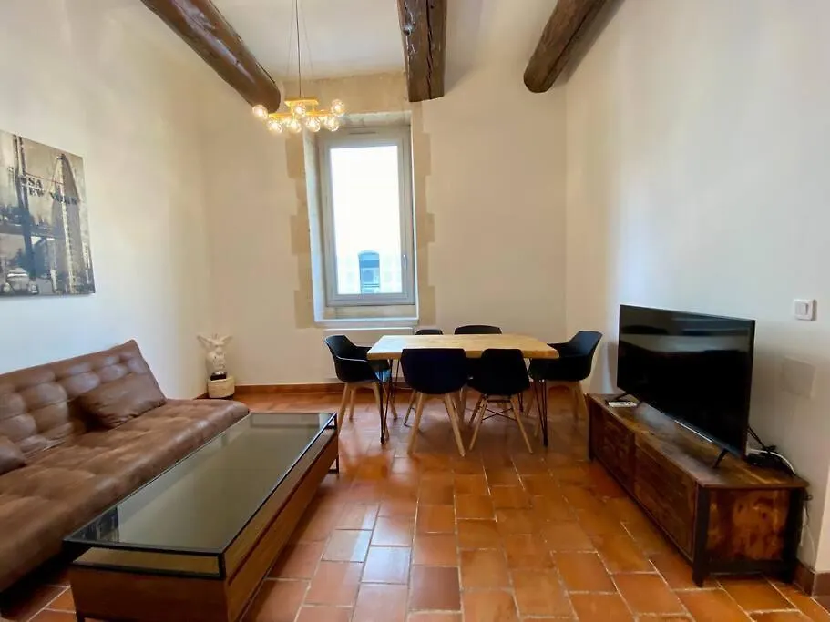 Appart Centre Ville, Vieux Port 65M2 Marseille 0*,